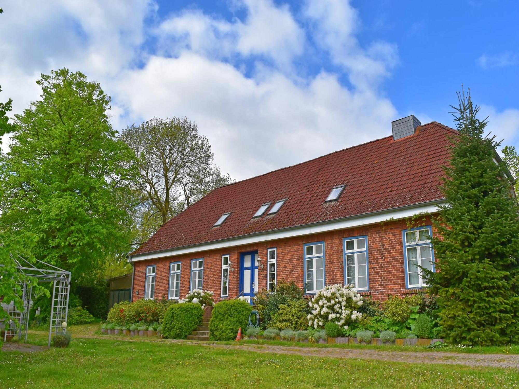 Apartment Im Gutshaus Schulenbrook